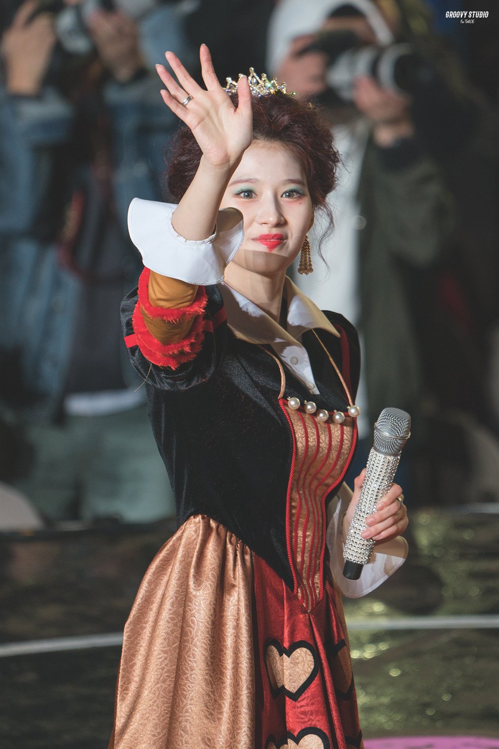 시바견인가 다람쥐인가....... 사나 | 인스티즈