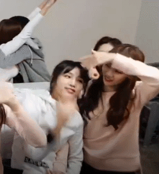아침엔 최예나와 미녀들.jpgif | 인스티즈
