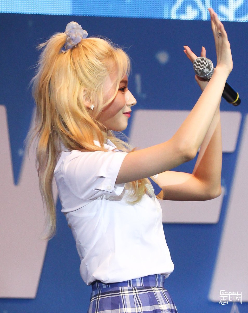 사나는 예쁘다.jpgif | 인스티즈