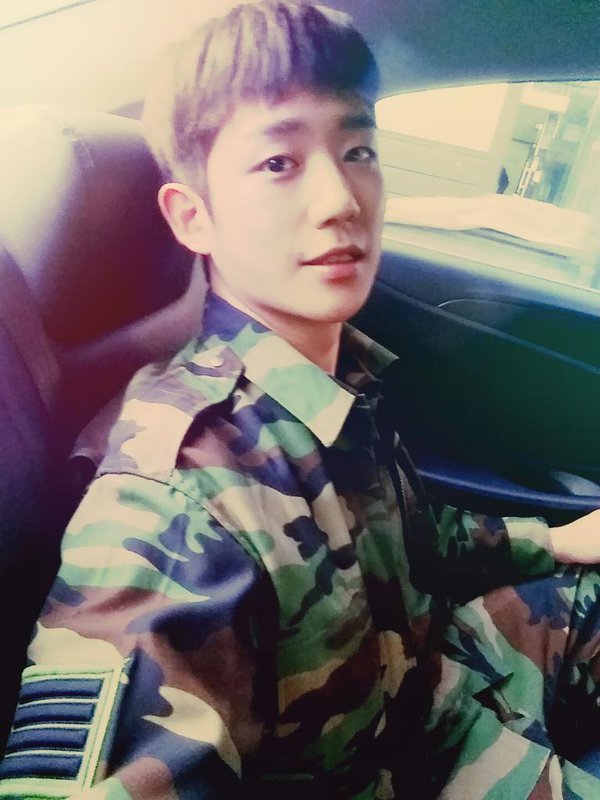 군입대 적령기 나이지만 군대걱정 할 필요없는 군필 배우들.jpg | 인스티즈