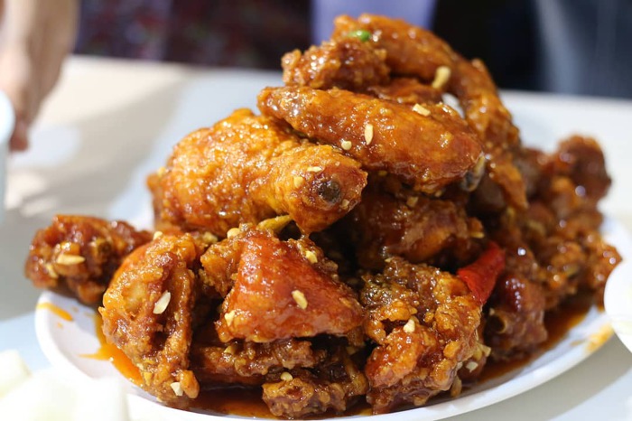 인터넷에서 매번 갈리는 3대 닭강정.jpg | 인스티즈