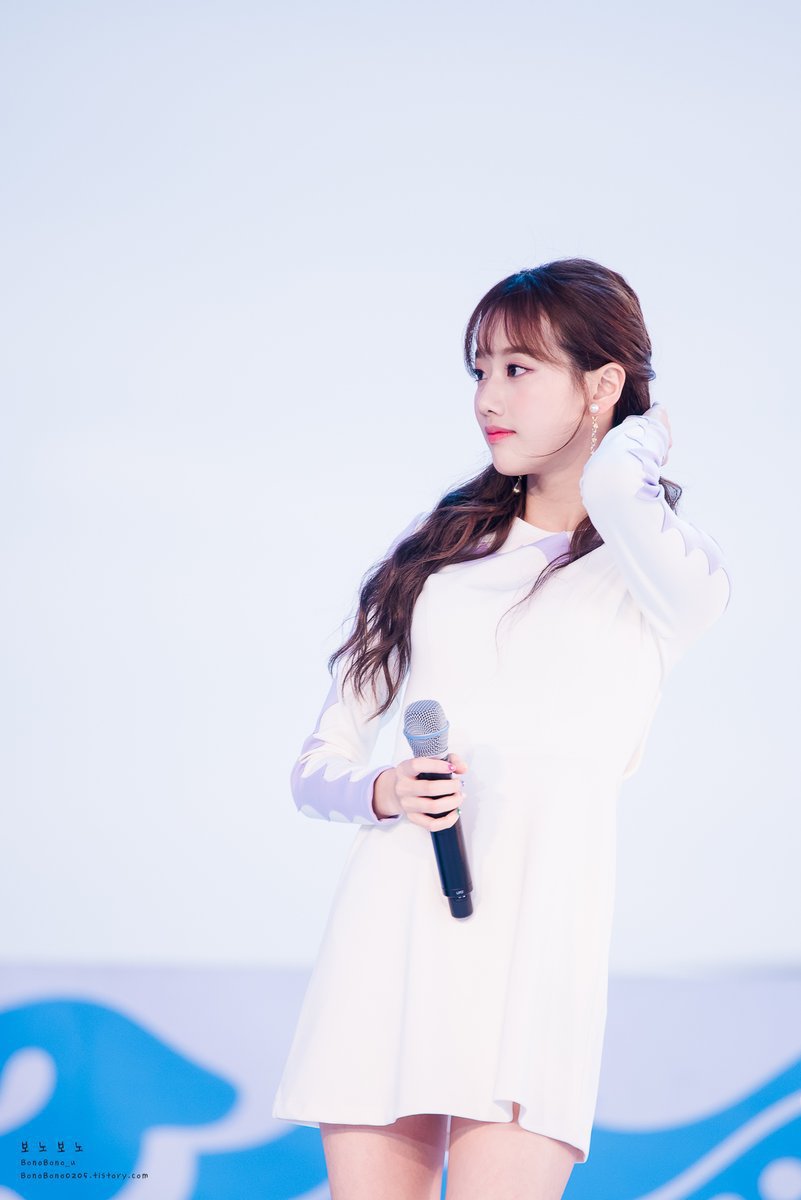 상큼하게 이쁜 에이프릴 이나은.jpgif | 인스티즈