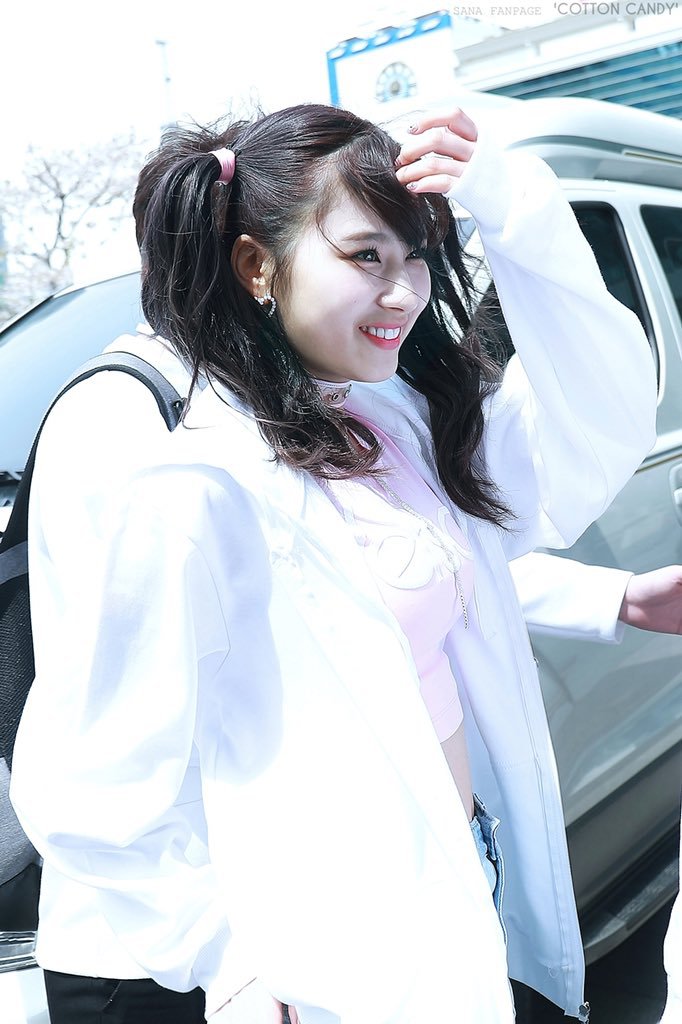 트와이스의 큐티갓 사나.jpg | 인스티즈