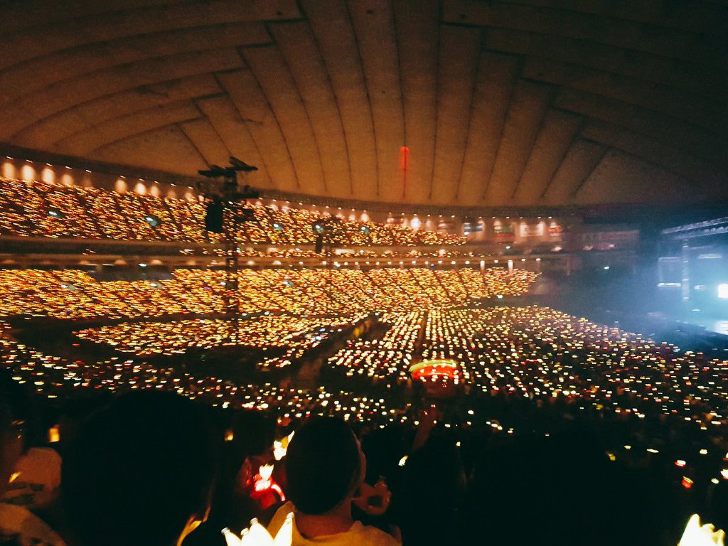 지드래곤 일본에서 인기 실감하는 순간.jpgif | 인스티즈