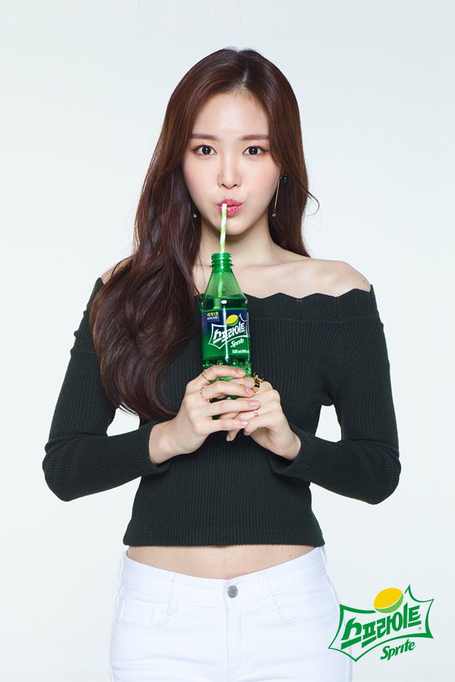 손나 스프라이트 비하인드 컷.jpg | 인스티즈