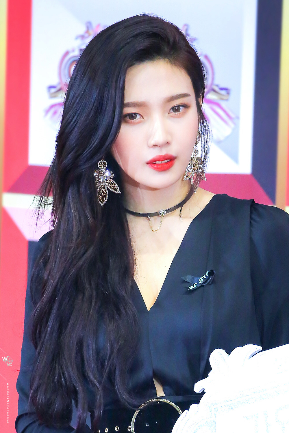 연말무대 미모 열일 레드벨벳 조이.jpgif | 인스티즈