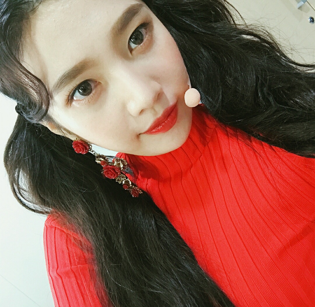 오늘자 레드벨벳 인스타 조이 ㄷㄷㄷ.jpgif | 인스티즈