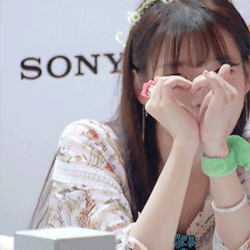 화관쓴 아이유.gif | 인스티즈