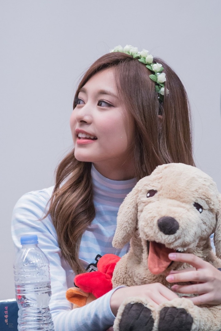 트와이스 나연이 킬러 쯔위 | 인스티즈