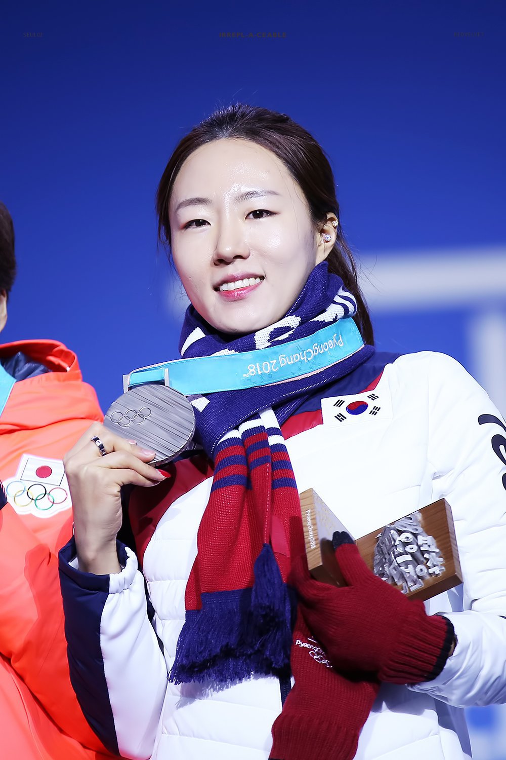 레드벨벳 슬기 홈마가 찍은 이상화 선수 메달수여식 직찍 | 인스티즈