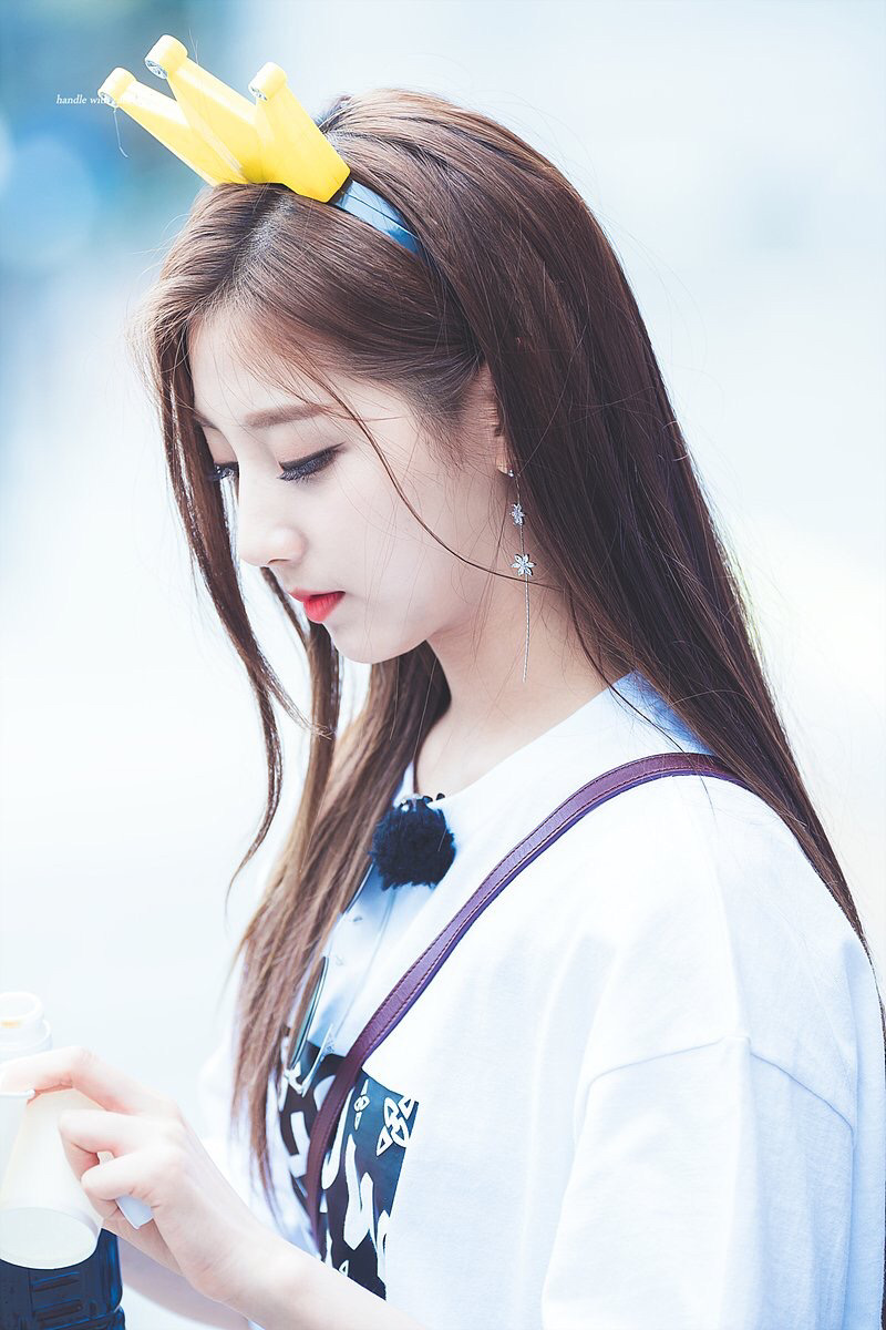 [러블리즈] 세차게 비가 내리고 있어서 예인이 | 인스티즈