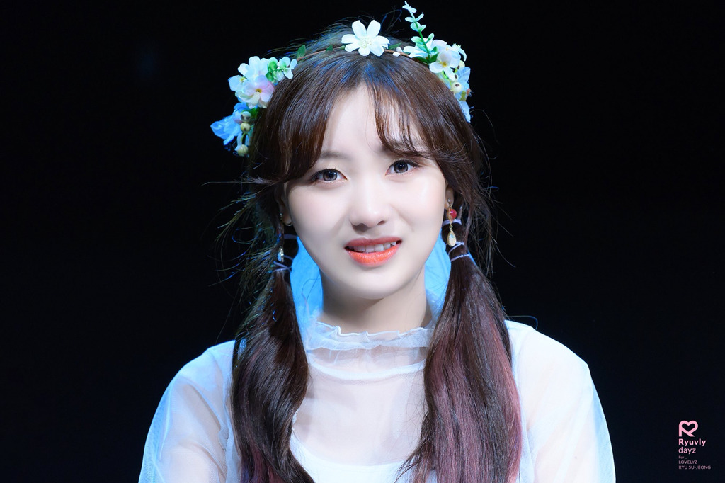 [러블리즈] 퇴근시간이 다가와서 수정이 | 인스티즈