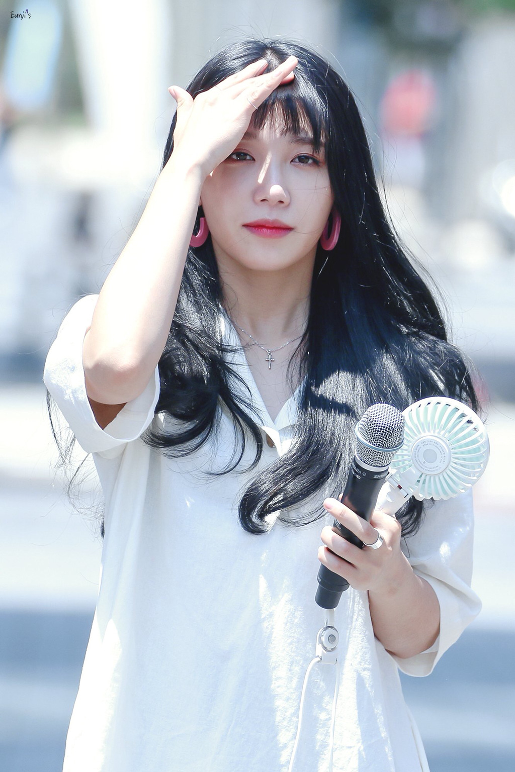 [에이핑크] 퇴근하고 친구들과 한잔 하러 갈 생각이라서 정은지 | 인스티즈