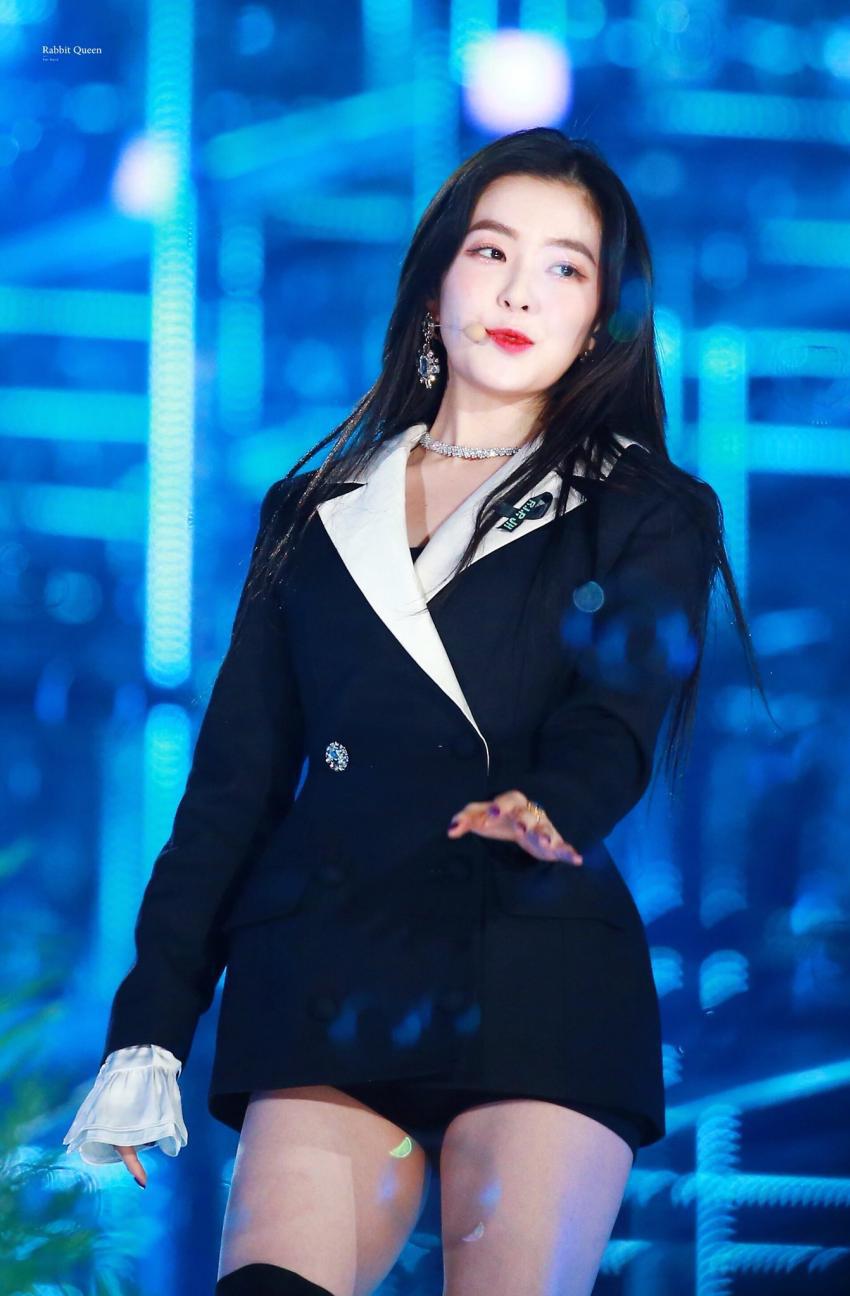 블랙이 잘어울리는 아이린.jpg | 인스티즈