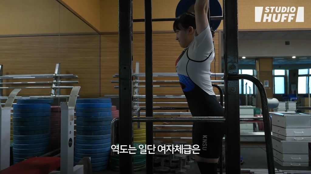 여자 역도선수를 향한....사람들의 편견.jpg | 인스티즈