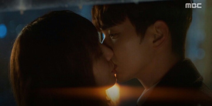 돈 내고 찍어야 하는 유승호 채수빈 키스씬 | 인스티즈