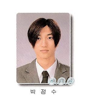 홍합에 물린 이특 | 인스티즈