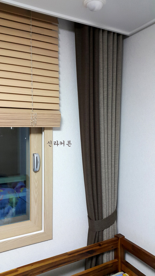 신라커튼 이미지