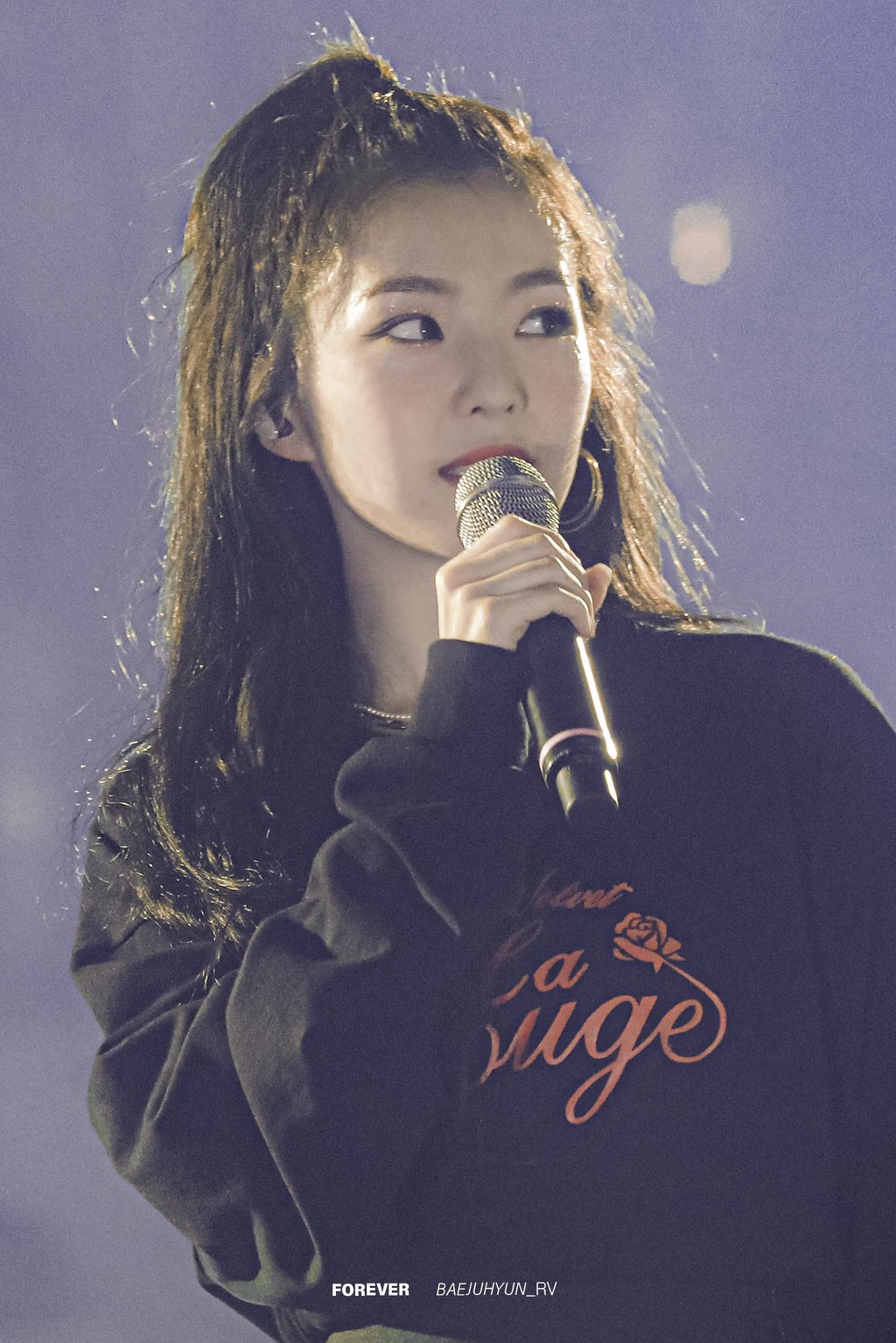 콘서트에서 머리묶은 아이린.jpg | 인스티즈