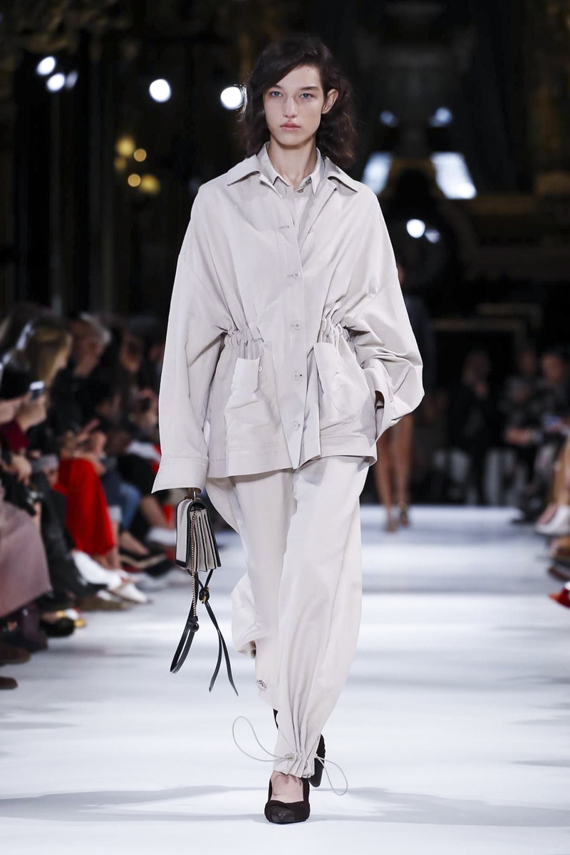 티베트에서 영감받은 스텔라 맥카트니 2018 S/S 컬렉션 | 인스티즈