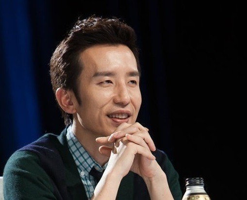 너무 잘생겨서 음악성 저평가되는 가수 | 인스티즈