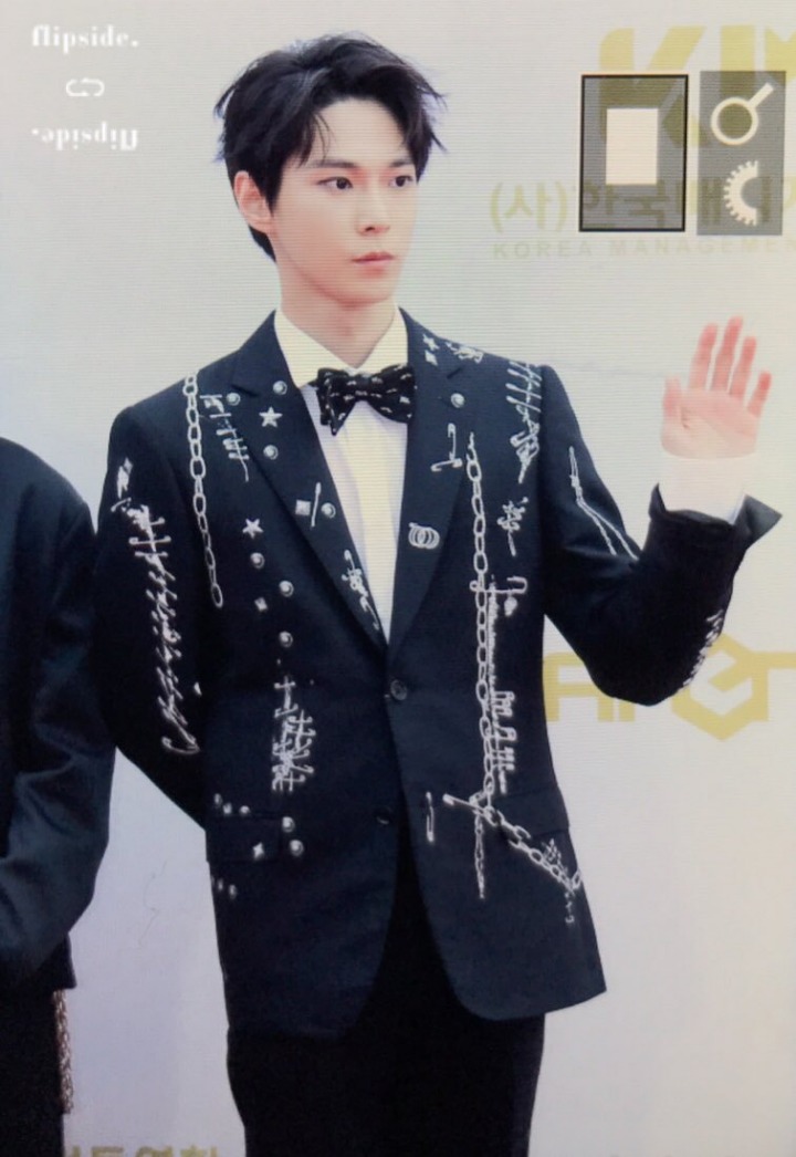 코디가 마음에 안 들었던 엔시티 팬과 헤디가 마음에 안 들었던 엑소팬 | 인스티즈