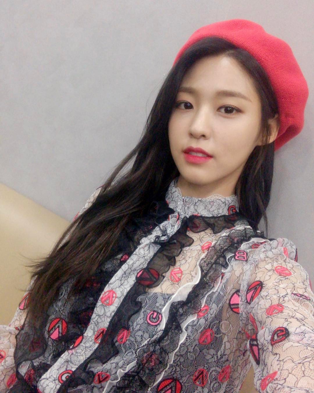 설현이의 미모 ㄷㄷㄷ.jpgif | 인스티즈