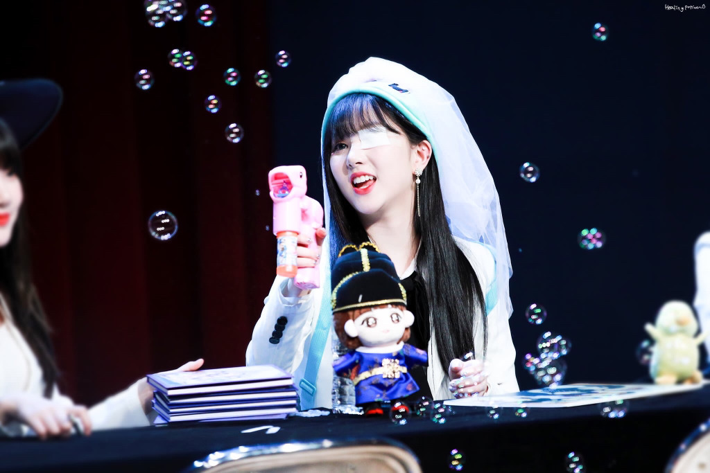 [여자친구] 수요일이 빠르게 찾아와서 은하 | 인스티즈