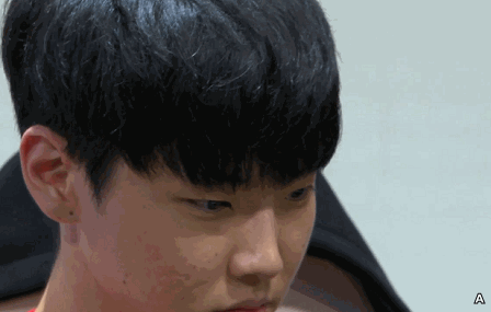 경기 종료 후 쵸비.gif | 인스티즈