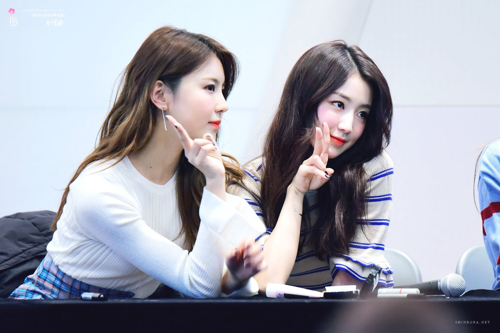 [구구단] 점심은 뭘로 먹을까 고민이되서 하나 | 인스티즈