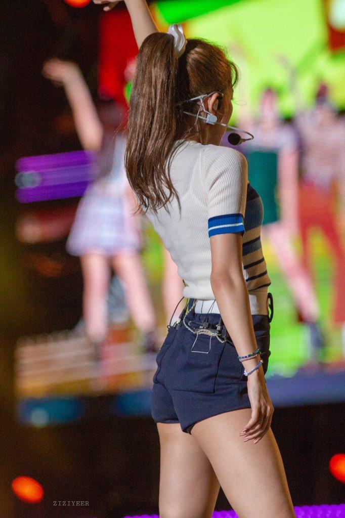 묶은 머리가 잘어울리는 슬기.jpgif | 인스티즈