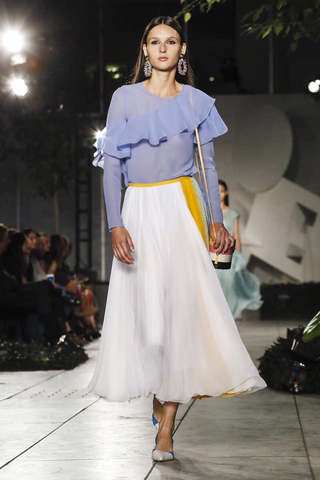 2018 S/S 캐롤리나 헤레라 컬렉션 | 인스티즈