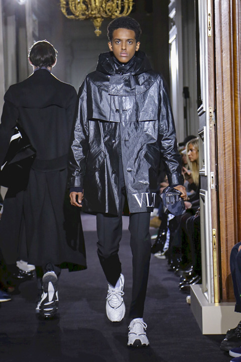 2018 F/W 발렌티노 맨즈웨어 컬렉션 | 인스티즈