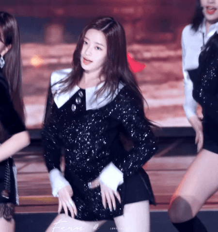 여전히 애잔한 아이즈원 김민주 ㅠㅜ | 인스티즈