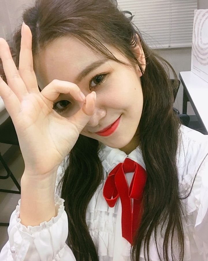 [레드벨벳] 멜뮤어에서 예리가 팬들에게 말하고 싶었던 수상소감 | 인스티즈